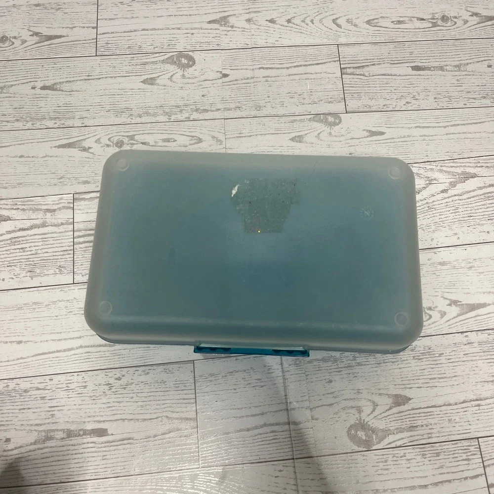 SpaceMaker closure desk plastic